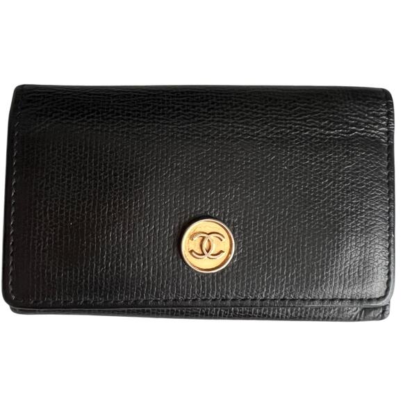 CHANEL Coco Button Leather 6 Ring Key Case Black/7BK0307 - Picture 2 of 16